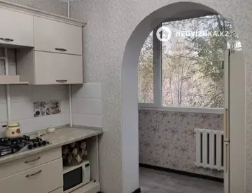 2-комнатная квартира, этаж 2 из 5, 57 м², посуточно