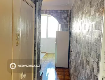 2-комнатная квартира, этаж 4 из 5, 57 м²