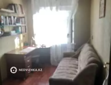 3-комнатная квартира, этаж 2 из 4, 60 м²