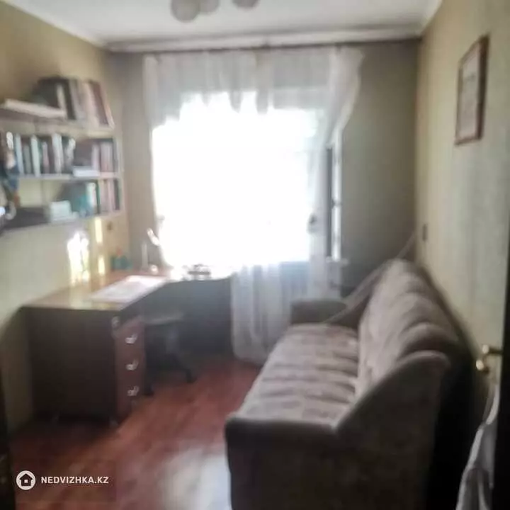 60 м², 3-комнатная квартира, этаж 2 из 4, 60 м², изображение - 1