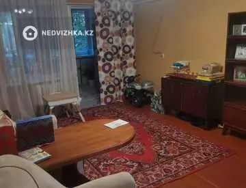 3-комнатная квартира, этаж 2 из 4, 60 м²