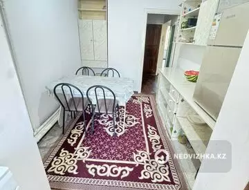3-комнатная квартира, этаж 2 из 5, 64 м²