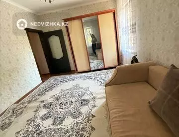 1-комнатная квартира, этаж 1 из 5, 42 м²