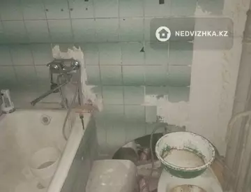 1-комнатная квартира, этаж 1 из 5, 35 м², на длительный срок