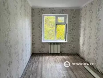 2-комнатная квартира, этаж 4 из 5, 52 м²