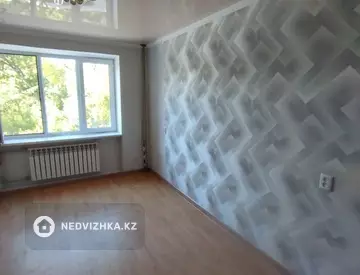 1-комнатная квартира, этаж 3 из 4, 29 м²