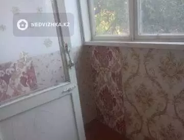 1-комнатная квартира, этаж 3 из 5, 26 м²