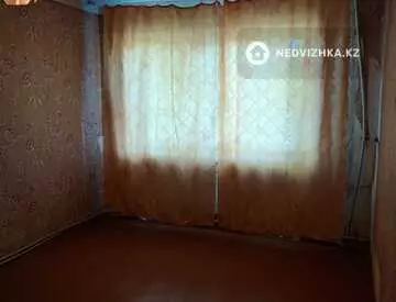 3-комнатная квартира, этаж 2 из 4, 60 м²