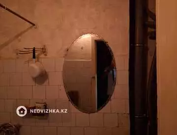 3-комнатная квартира, этаж 2 из 4, 60 м²