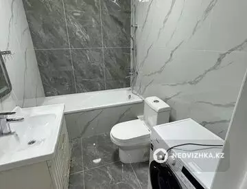 1-комнатная квартира, этаж 10 из 12, 45 м²