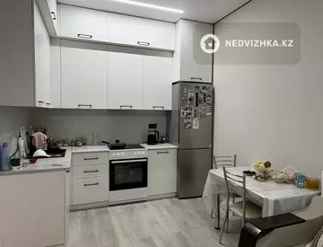 2-комнатная квартира, этаж 2 из 9, 39 м², на длительный срок