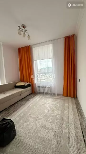 2-комнатная квартира, этаж 4 из 18, 69 м²