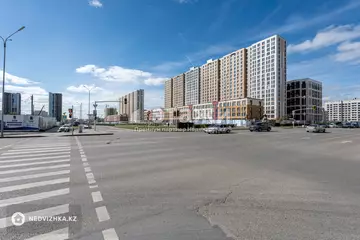 2-комнатная квартира, этаж 11 из 20, 43 м²