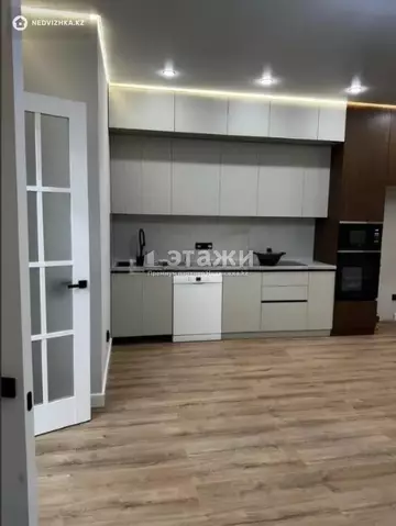 4-комнатная квартира, этаж 6 из 12, 98 м²