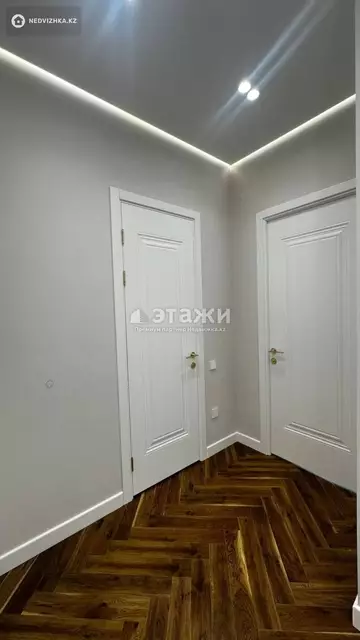 2-комнатная квартира, этаж 3 из 16, 62 м²