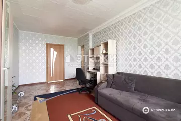 2-комнатная квартира, этаж 5 из 5, 44 м²