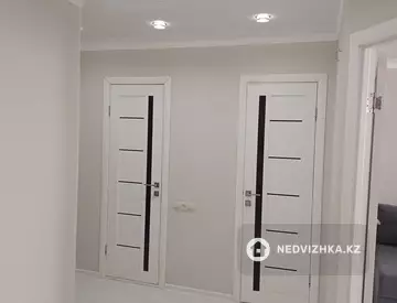 3-комнатная квартира, этаж 2 из 5, 64 м²
