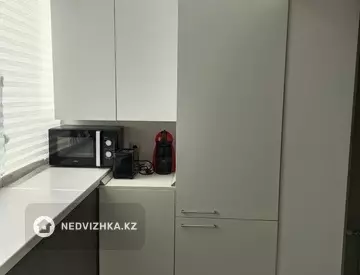 64 м², 3-комнатная квартира, этаж 2 из 5, 64 м², изображение - 4