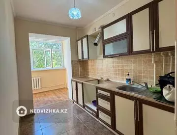 2-комнатная квартира, этаж 3 из 4, 58 м²