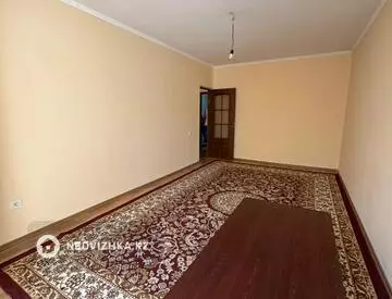 2-комнатная квартира, этаж 3 из 4, 58 м²