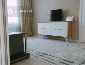 2-комнатная квартира, этаж 3 из 9, 70 м²