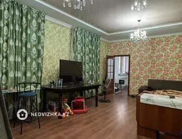 4-комнатная часть дома, 3 соток, 96 м²