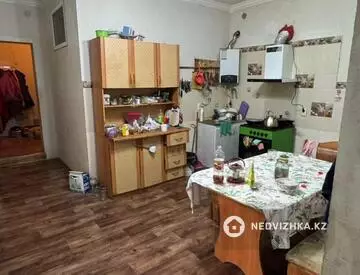 4-комнатная часть дома, 3 соток, 96 м²