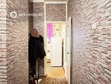 1-комнатная квартира, этаж 4 из 5, 38 м²