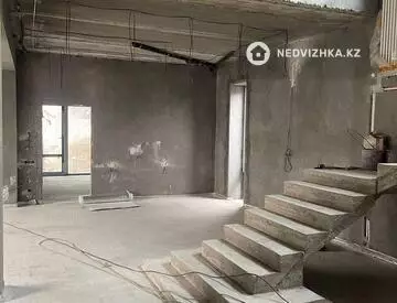 292.8 м², 7-комнатный дом, 8 соток, 293 м², изображение - 4