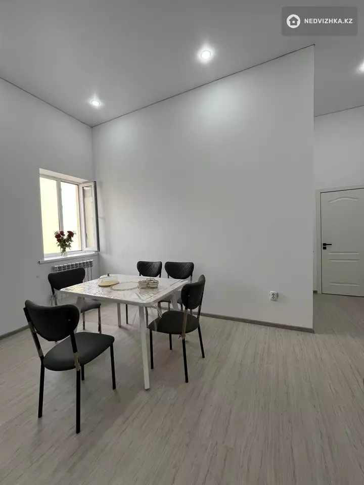 62 м², 2-комнатная квартира, этаж 2 из 4, 62 м², изображение - 1