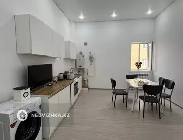 2-комнатная квартира, этаж 2 из 4, 62 м²