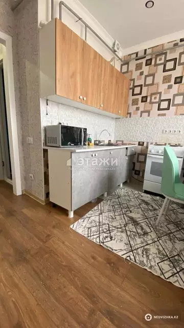 2-комнатная квартира, этаж 2 из 3, 49 м²