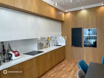 3-комнатная квартира, этаж 9 из 18, 108 м²