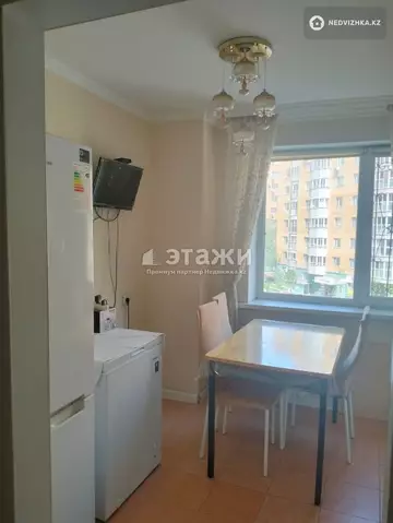 2-комнатная квартира, этаж 3 из 16, 57 м²