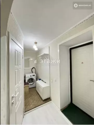 3-комнатная квартира, этаж 2 из 9, 55 м²