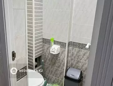 2-комнатная квартира, этаж 2 из 5, 52 м²