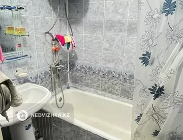 2-комнатная квартира, этаж 2 из 5, 52 м²