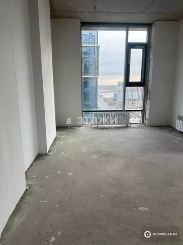 3-комнатная квартира, этаж 16 из 21, 81 м²