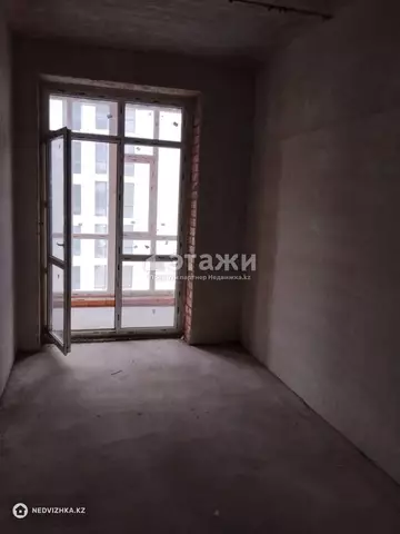 2-комнатная квартира, этаж 7 из 12, 58 м²
