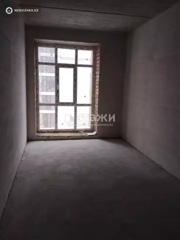2-комнатная квартира, этаж 7 из 12, 58 м²