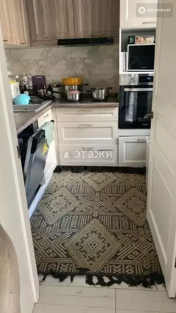 4-комнатная квартира, этаж 3 из 9, 110 м²