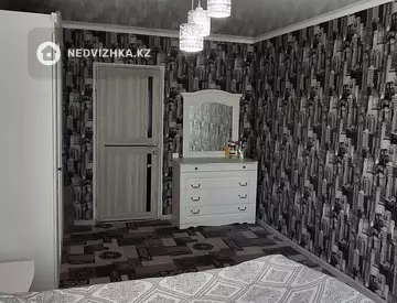 3-комнатная квартира, этаж 5 из 5, 63 м²