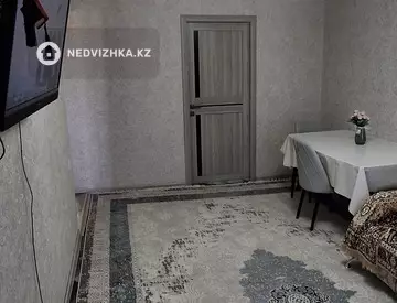 3-комнатная квартира, этаж 5 из 5, 63 м²