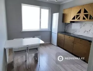 1-комнатная квартира, этаж 7 из 16, 38 м²