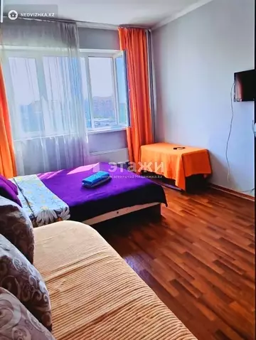 1-комнатная квартира, этаж 8 из 9, 40 м²