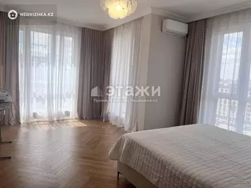 4-комнатная квартира, этаж 11 из 12, 138 м²