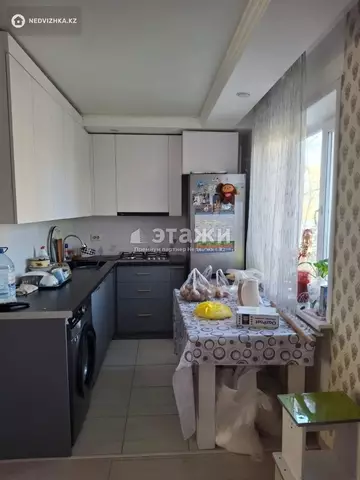 3-комнатная квартира, этаж 2 из 5, 59 м²