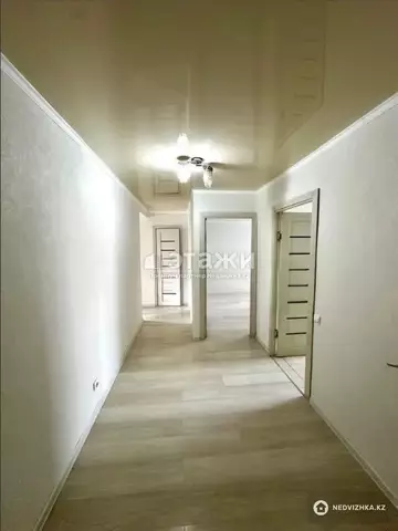 2-комнатная квартира, этаж 3 из 10, 59 м²