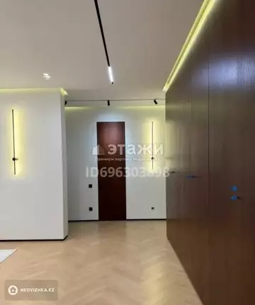 3-комнатная квартира, этаж 11 из 22, 110 м²