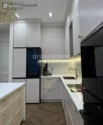 3-комнатная квартира, этаж 4 из 22, 120 м²